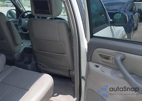 2003 Toyota Sequoia Sr5 V8 from USA, damaged, VIN 5TDBT44A93S186004